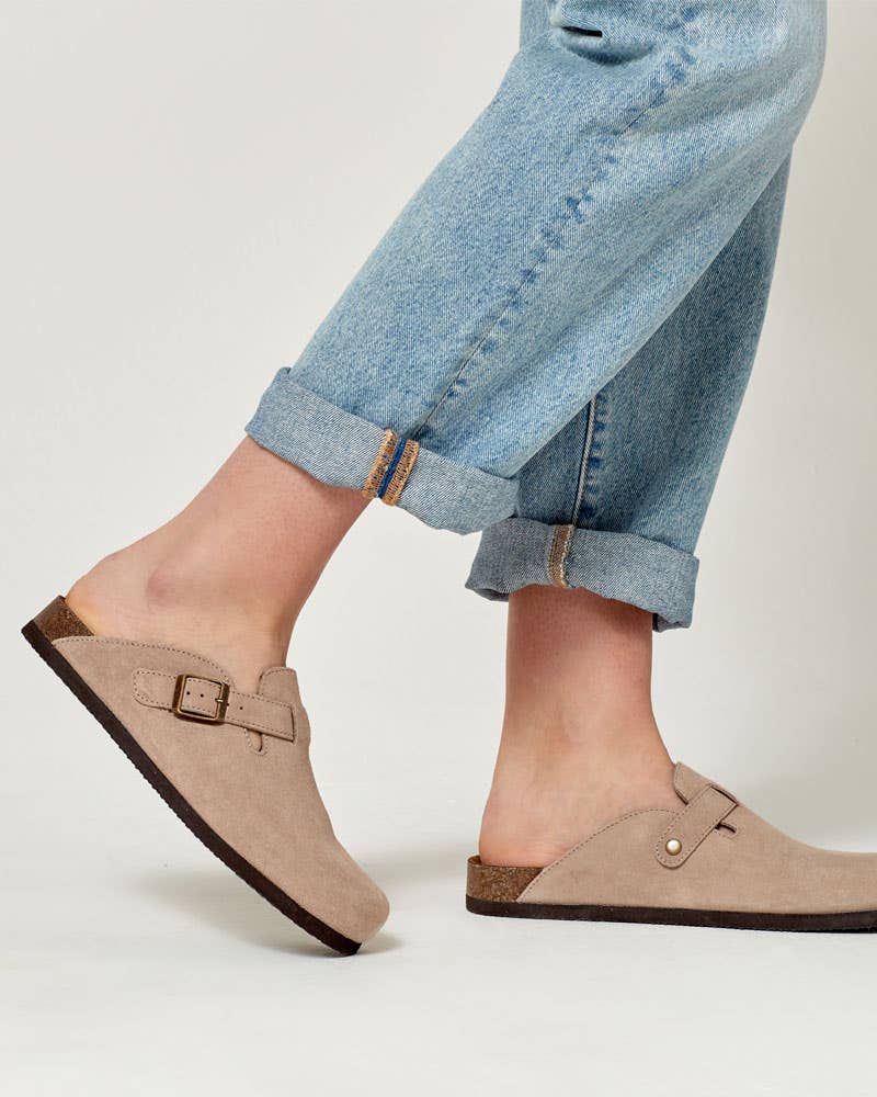 Comfortable Women's Bari Clog