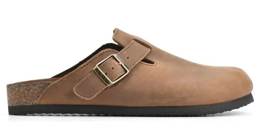 Comfortable Women's Bari Clog in Whiskey Leather